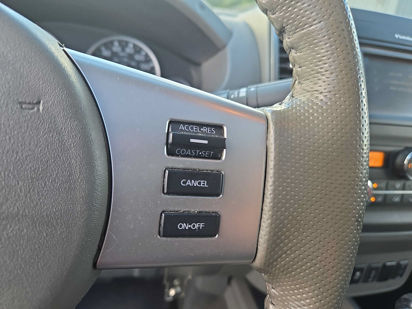 Used 2019 Nissan Frontier SL AWD/4WD image 22