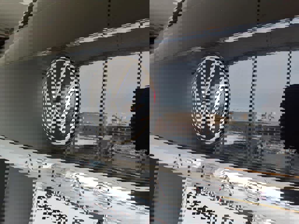 Used 2022 Volkswagen Atlas SE w/ Panoramic Sunroof Package image 23