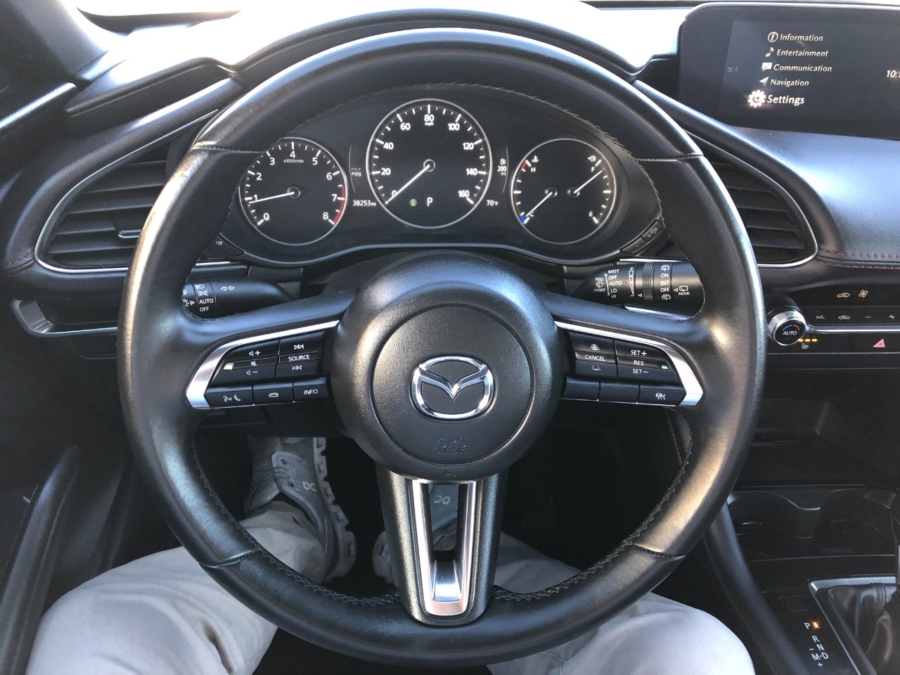 Used 2024 MAZDA MAZDA3 s image 14