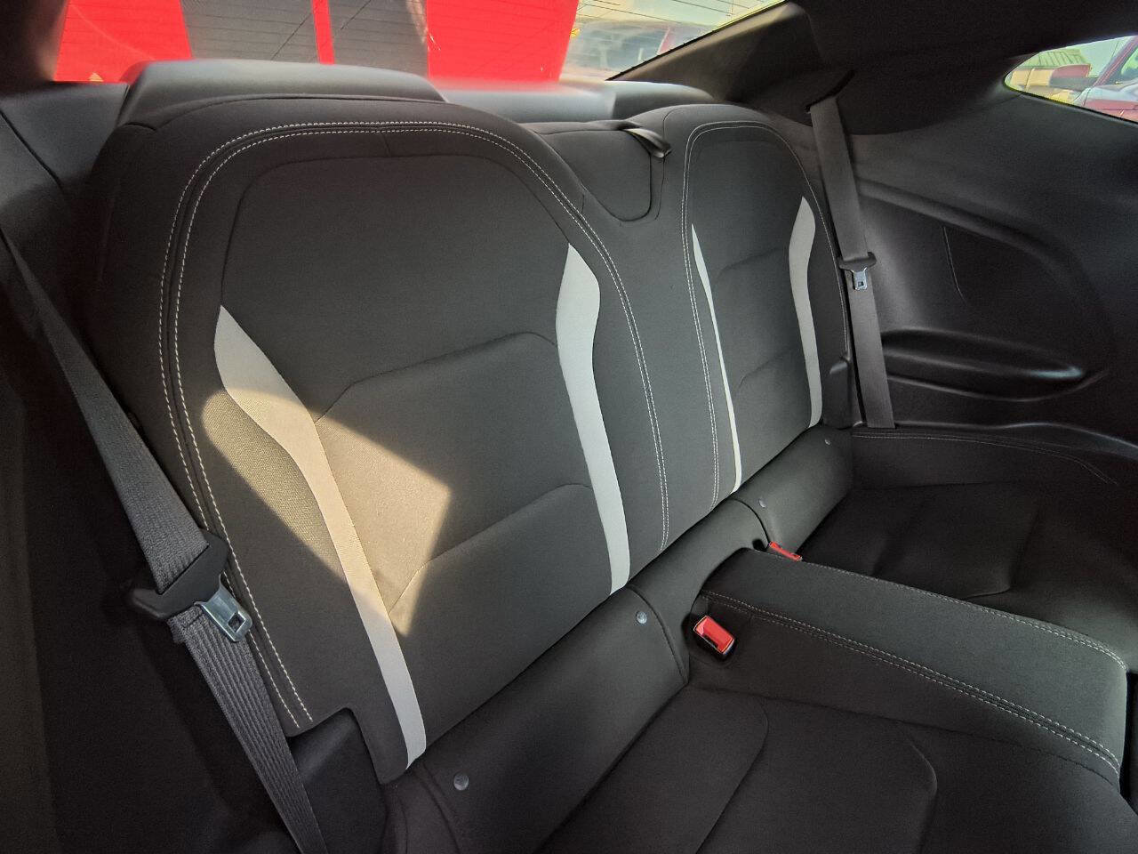 Used 2020 Chevrolet Camaro LT w/ RS Package image 20