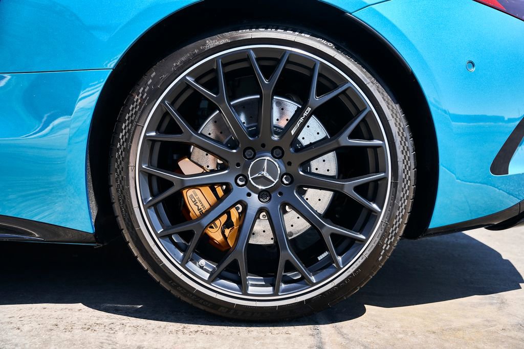 Used 2022 Mercedes-Benz SL 63 AMG 4MATIC w/ AMG Aerodynamic Package image 26