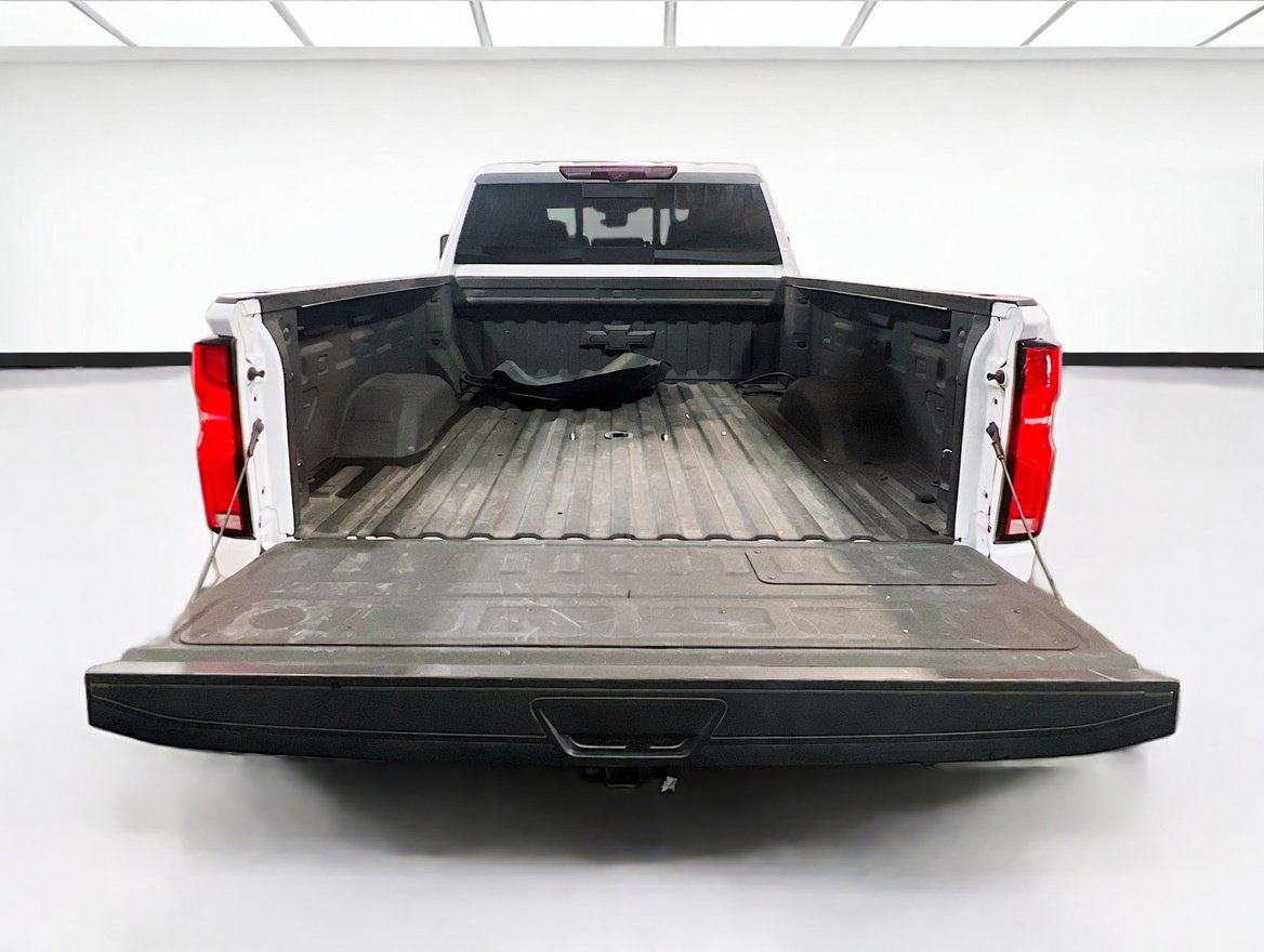 Used 2024 Chevrolet Silverado 3500 LTZ AWD/4WD image 19