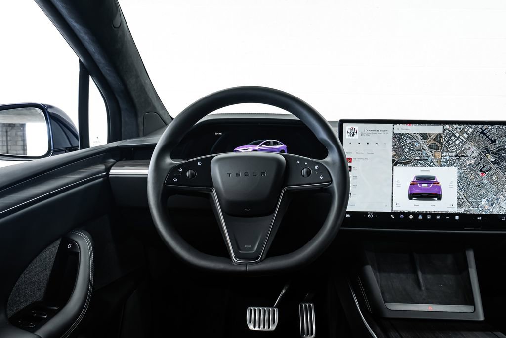 Used 2024 Tesla Model X AWD/4WD image 23