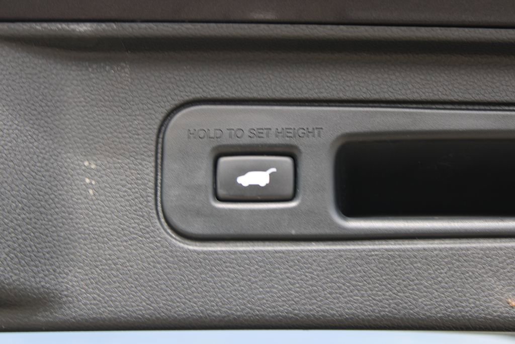 Used 2023 Honda Pilot Touring image 33