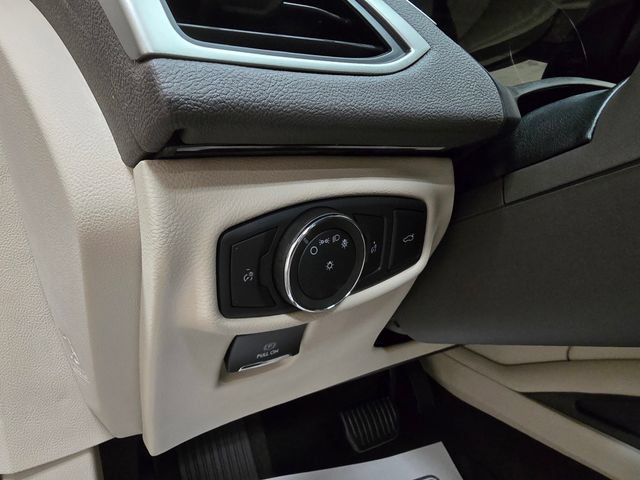 Used 2020 Lincoln MKZ AWD image 16