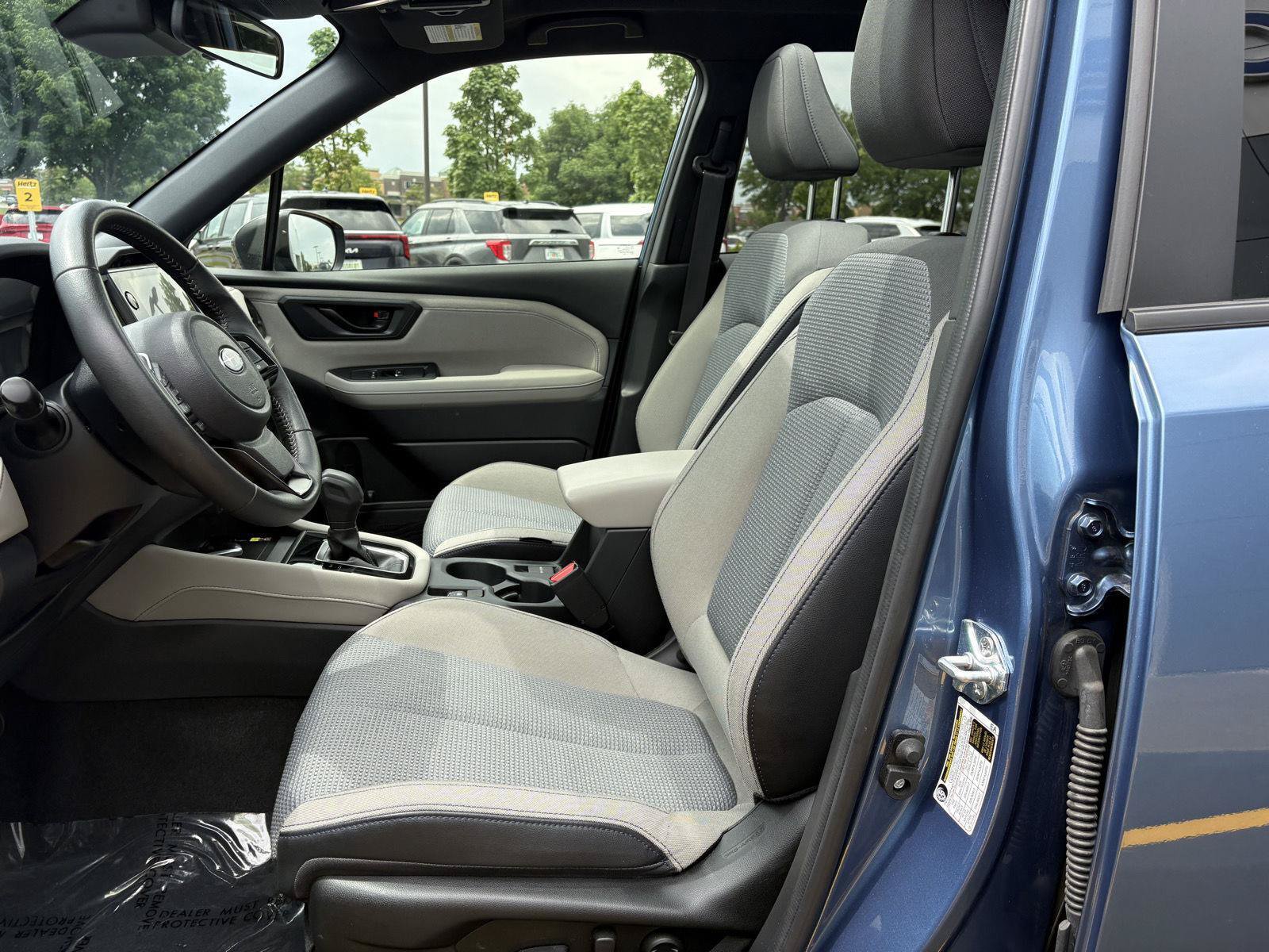 Used 2025 Subaru Forester Premium AWD/4WD image 16