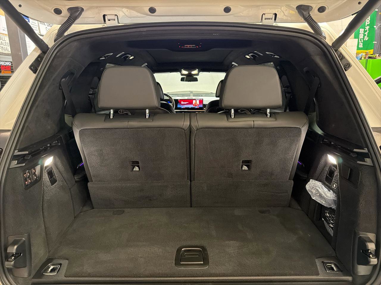 Used 2023 BMW ALPINA XB7 image 27