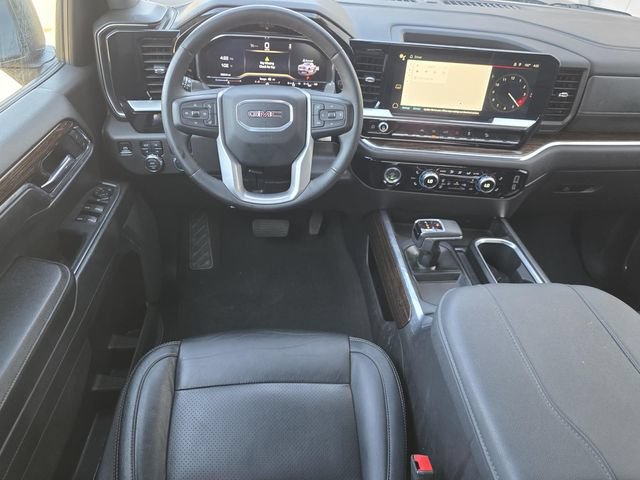 Used 2024 GMC Sierra 1500 Elevation w/ X31 Off-Road Package AWD/4WD image 12