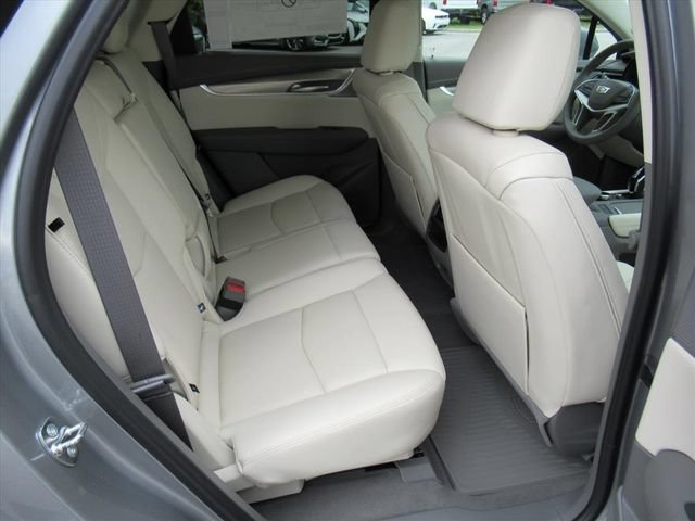 New 2026 Cadillac XT5 Premium Luxury w/ Driver Assist Package FWD image 34