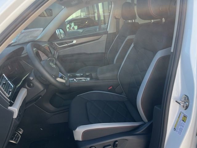 New 2026 Volkswagen Atlas Peak Edition image 23