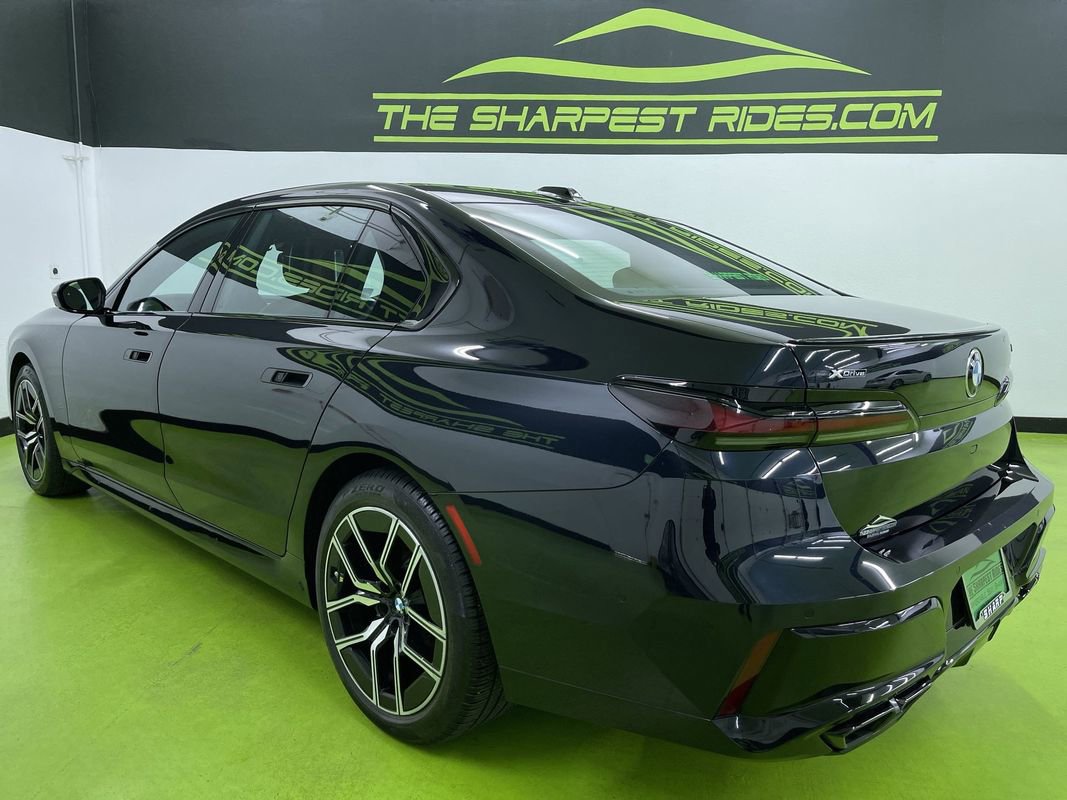 Used 2023 BMW 760i xDrive image 7