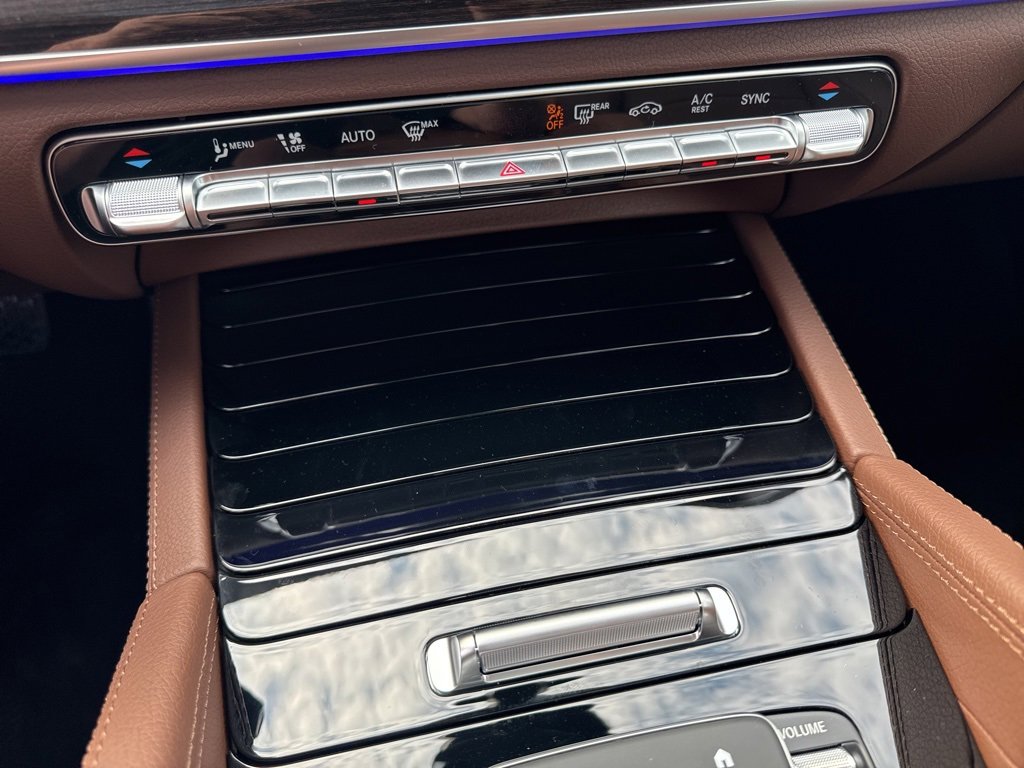 New 2026 Mercedes-Benz GLS 450 4MATIC image 44