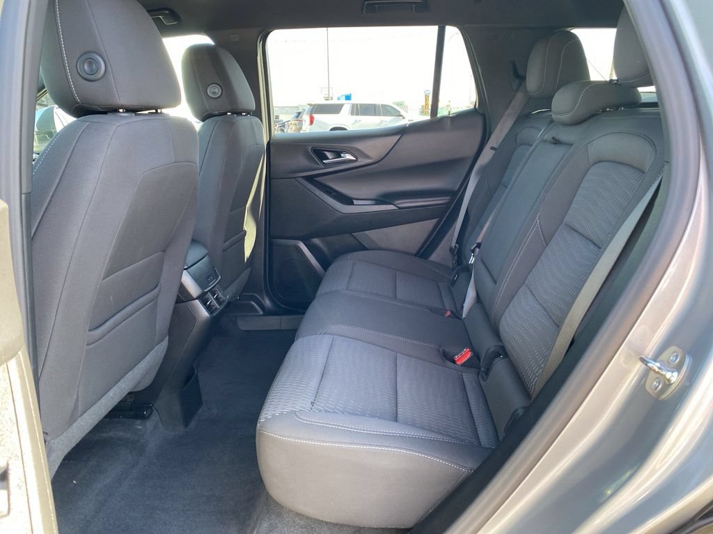Used 2025 Chevrolet Equinox LT FWD image 26