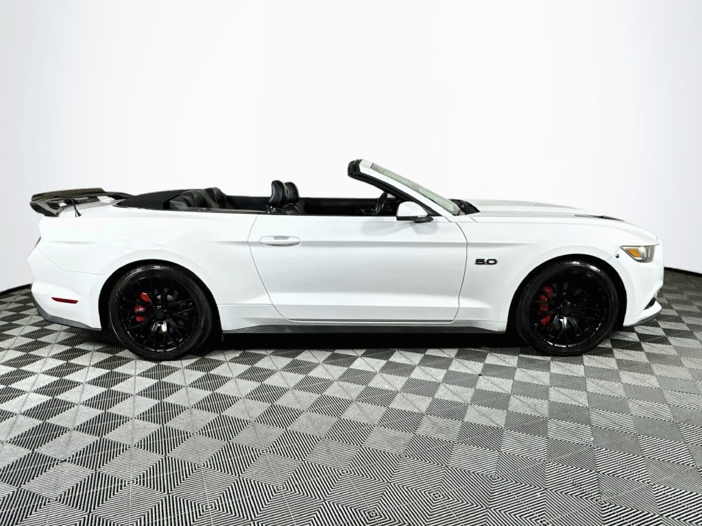 Used 2015 Ford Mustang GT Premium w/ Equipment Group 401A RWD image 8