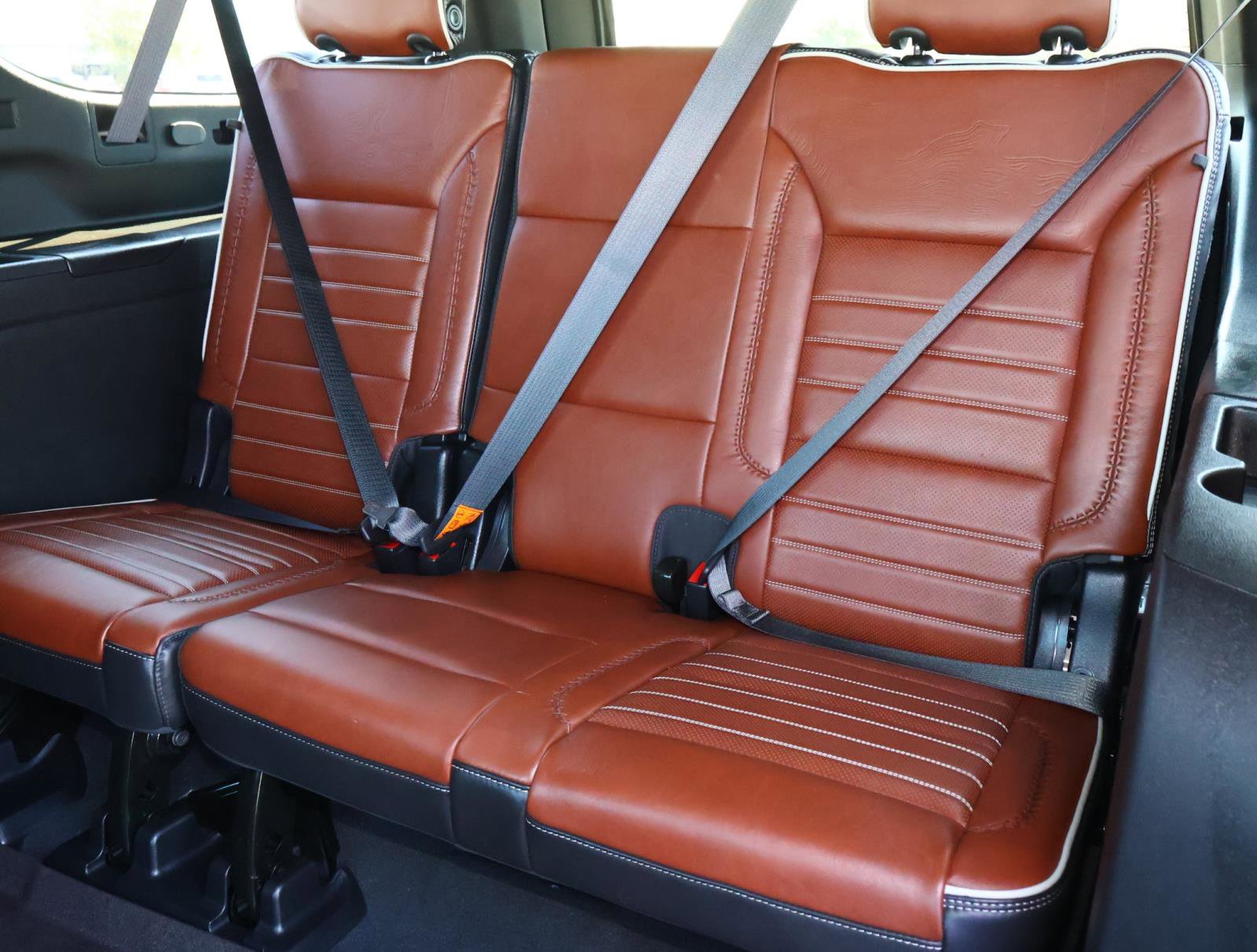 Used 2024 GMC Yukon XL Denali Ultimate image 28