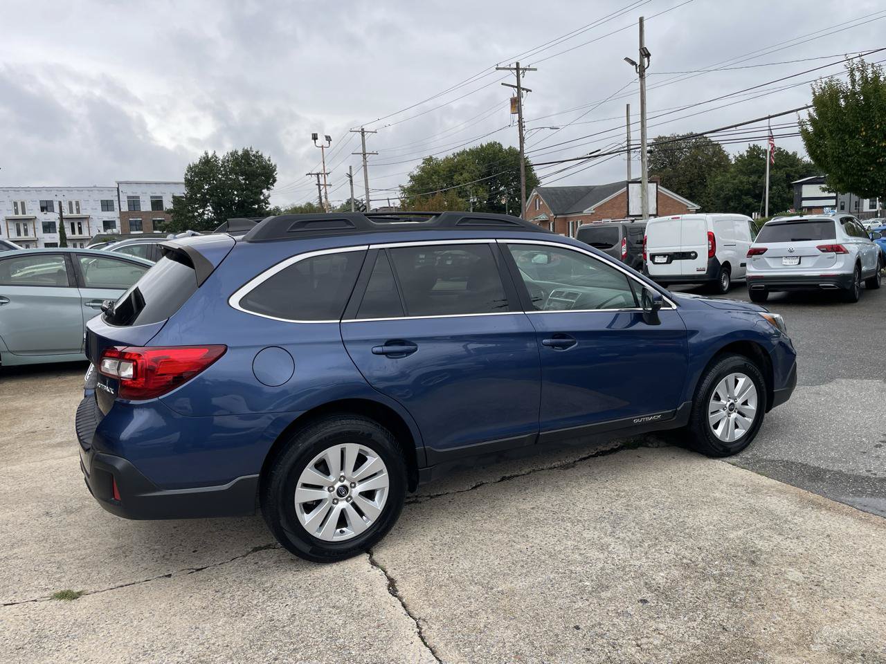 Used 2019 Subaru Outback 2.5i Premium AWD/4WD image 20