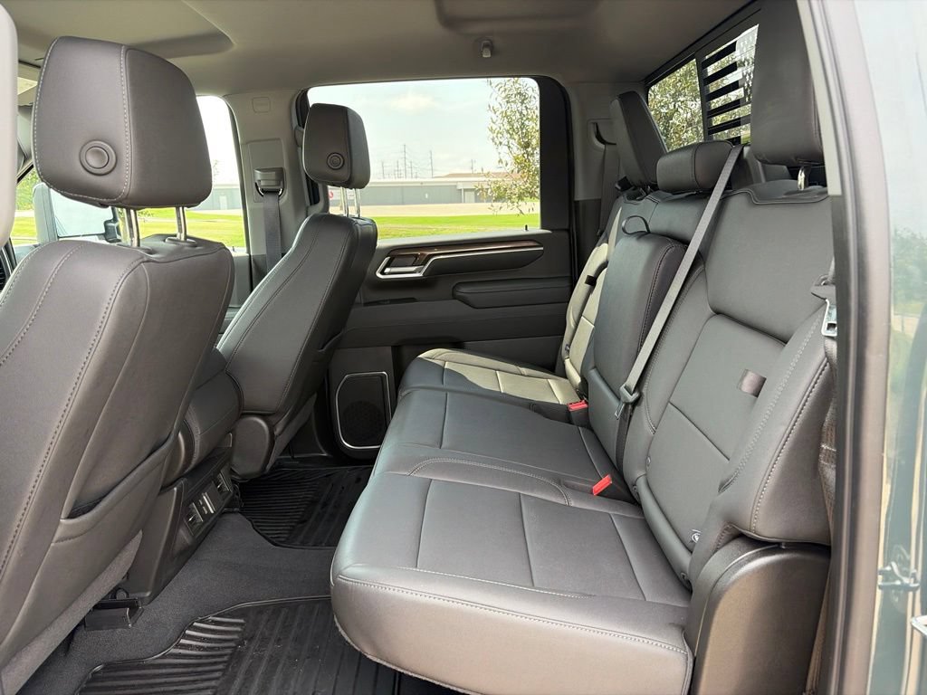 Used 2025 Chevrolet Silverado 2500 LT w/ Trail Boss Package AWD/4WD image 45