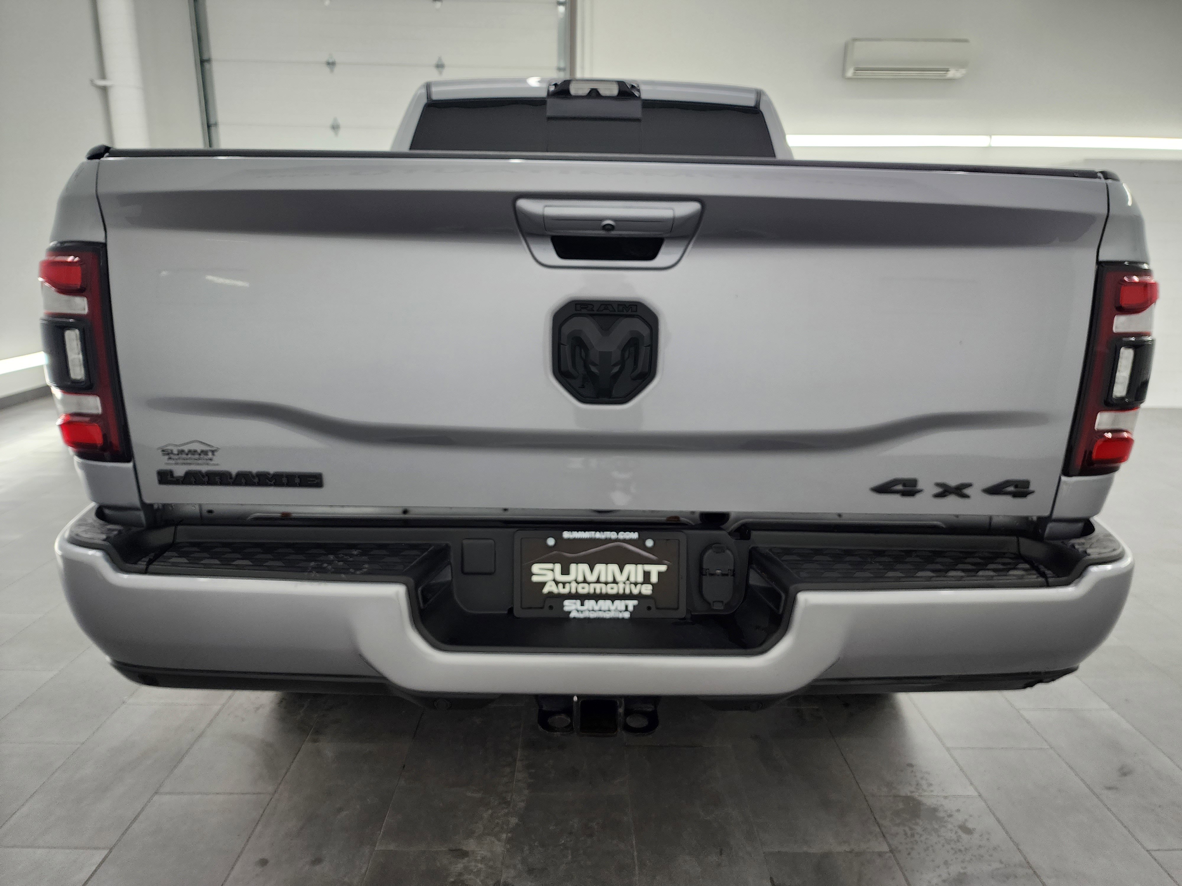 Used 2024 RAM 2500 Laramie w/ Night Edition image 26