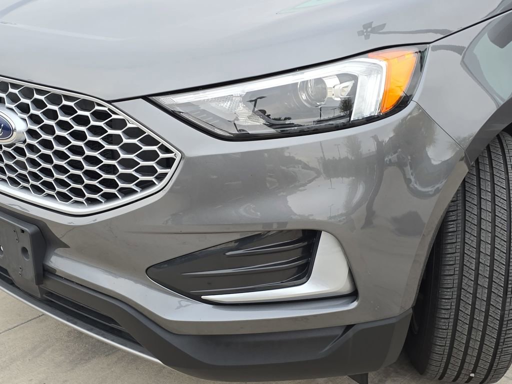 Used 2024 Ford Edge SEL image 34