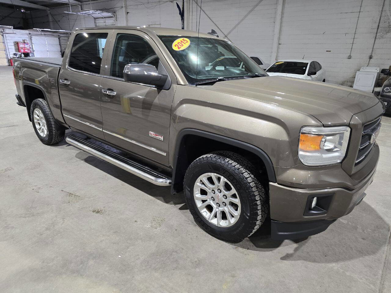 Used 2015 GMC Sierra 1500 SLE w/ All-Terrain Package image 22