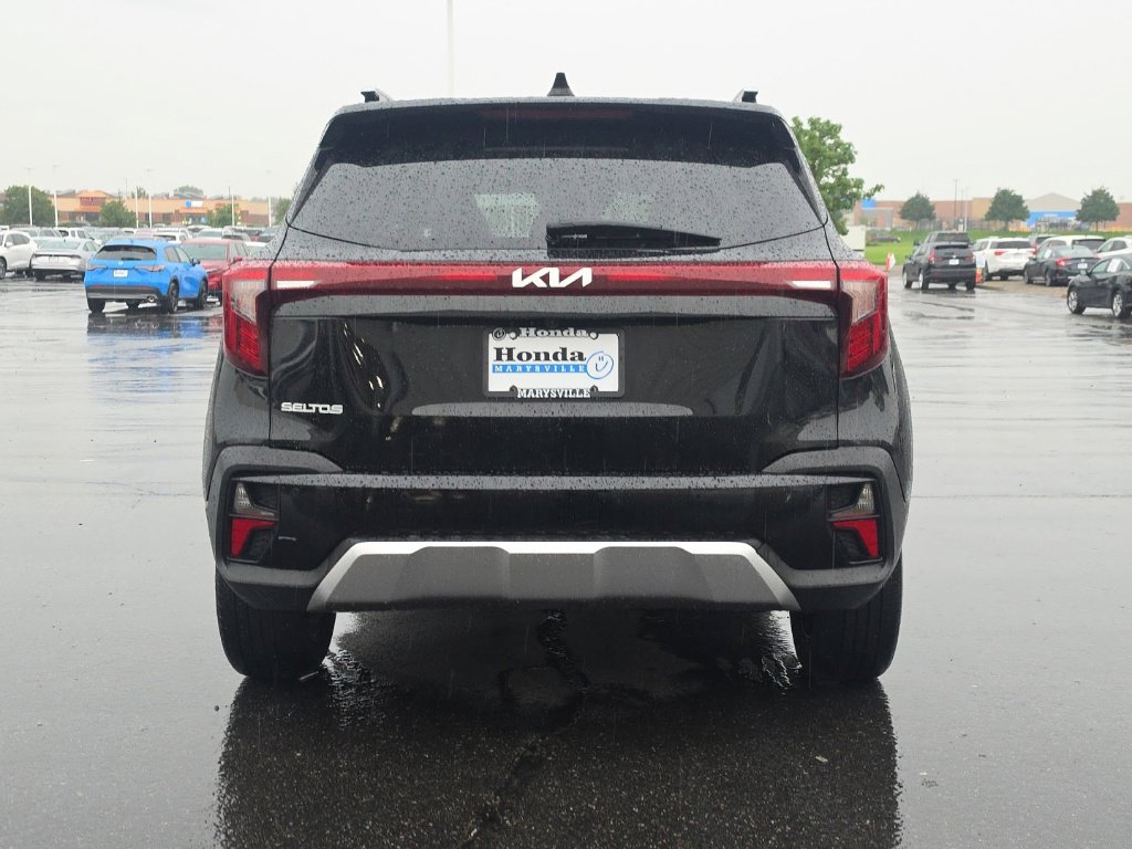 Used 2025 Kia Seltos EX w/ EX Sunroof Package FWD image 5