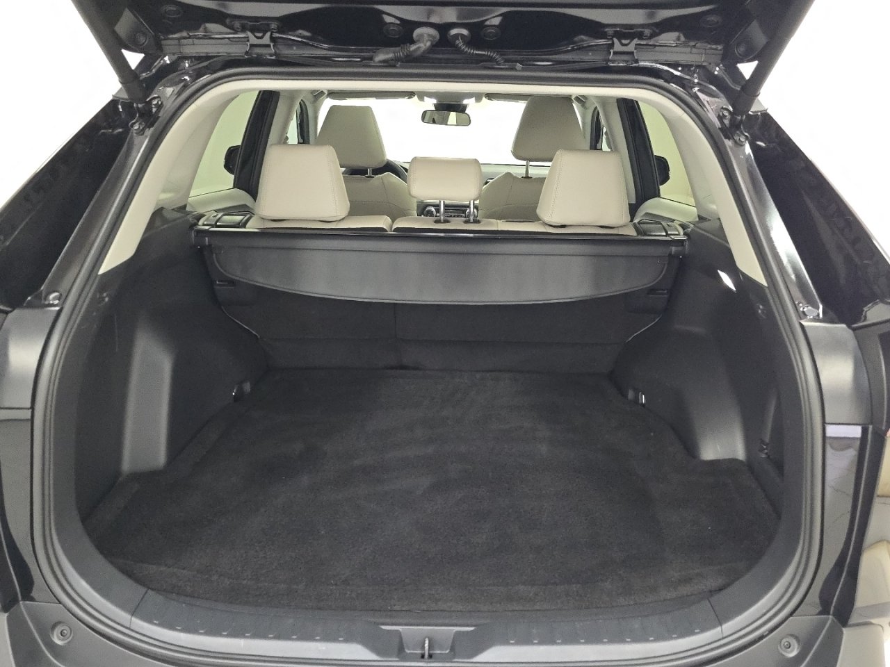 Certified 2024 Toyota RAV4 XLE w/ Convenience Package FWD image 18