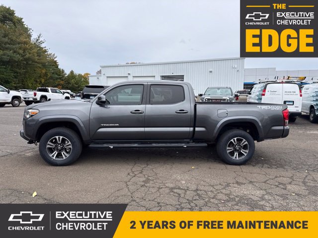 Used 2017 Toyota Tacoma TRD Sport w/ Exterior Package AWD/4WD image 1