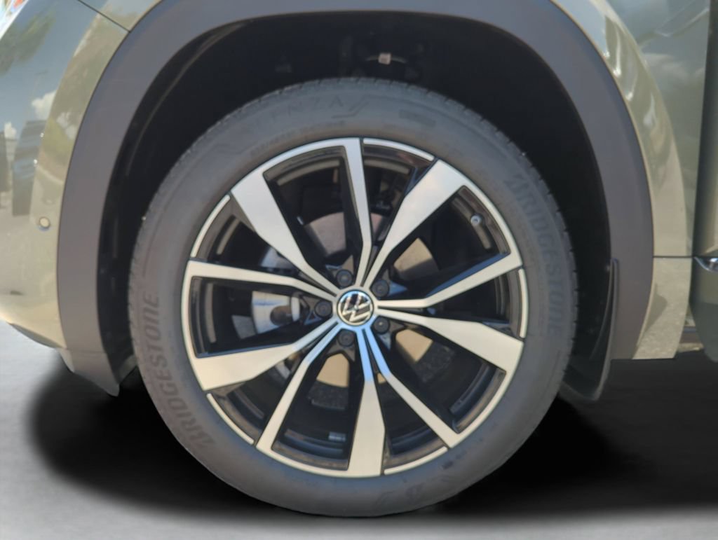 New 2026 Volkswagen Atlas SEL Premium R-Line AWD/4WD image 47