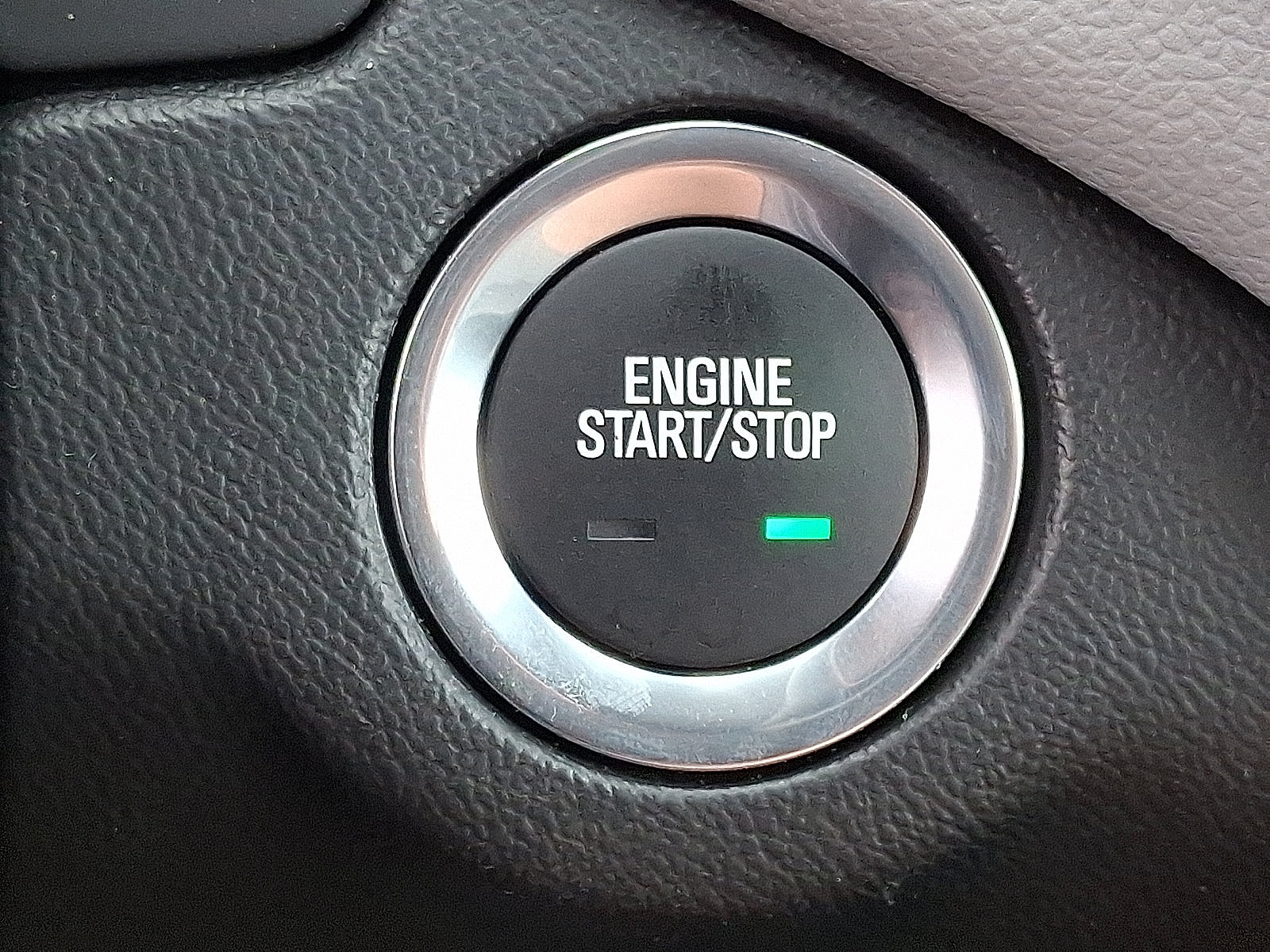 Certified 2022 Chevrolet Equinox LT FWD image 24