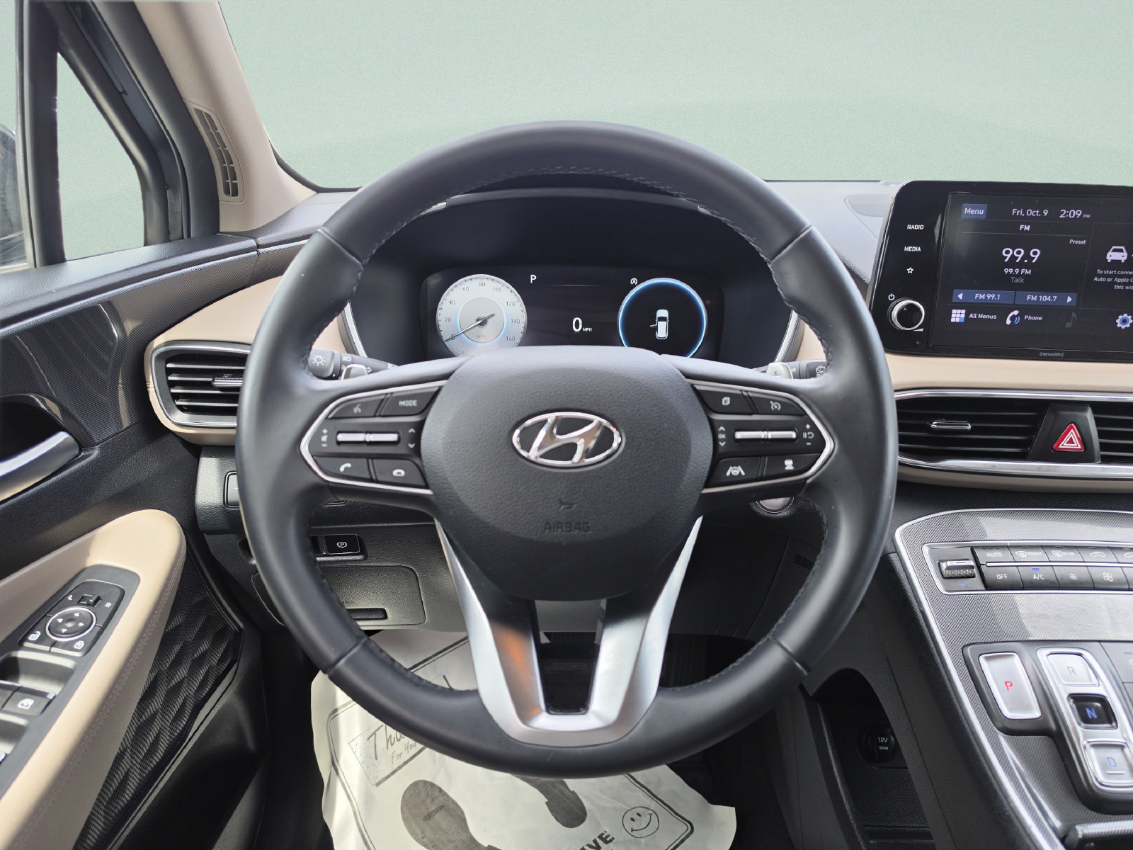 Used 2022 Hyundai Santa Fe SEL w/ Convenience Package FWD image 17