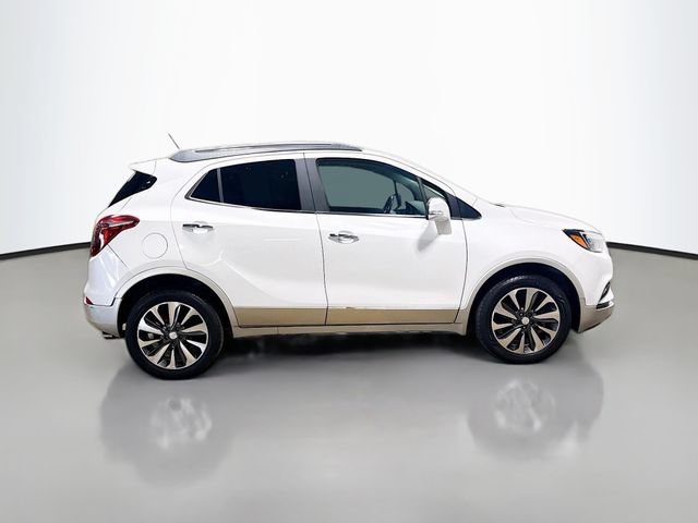 Used 2018 Buick Encore Essence AWD/4WD image 5
