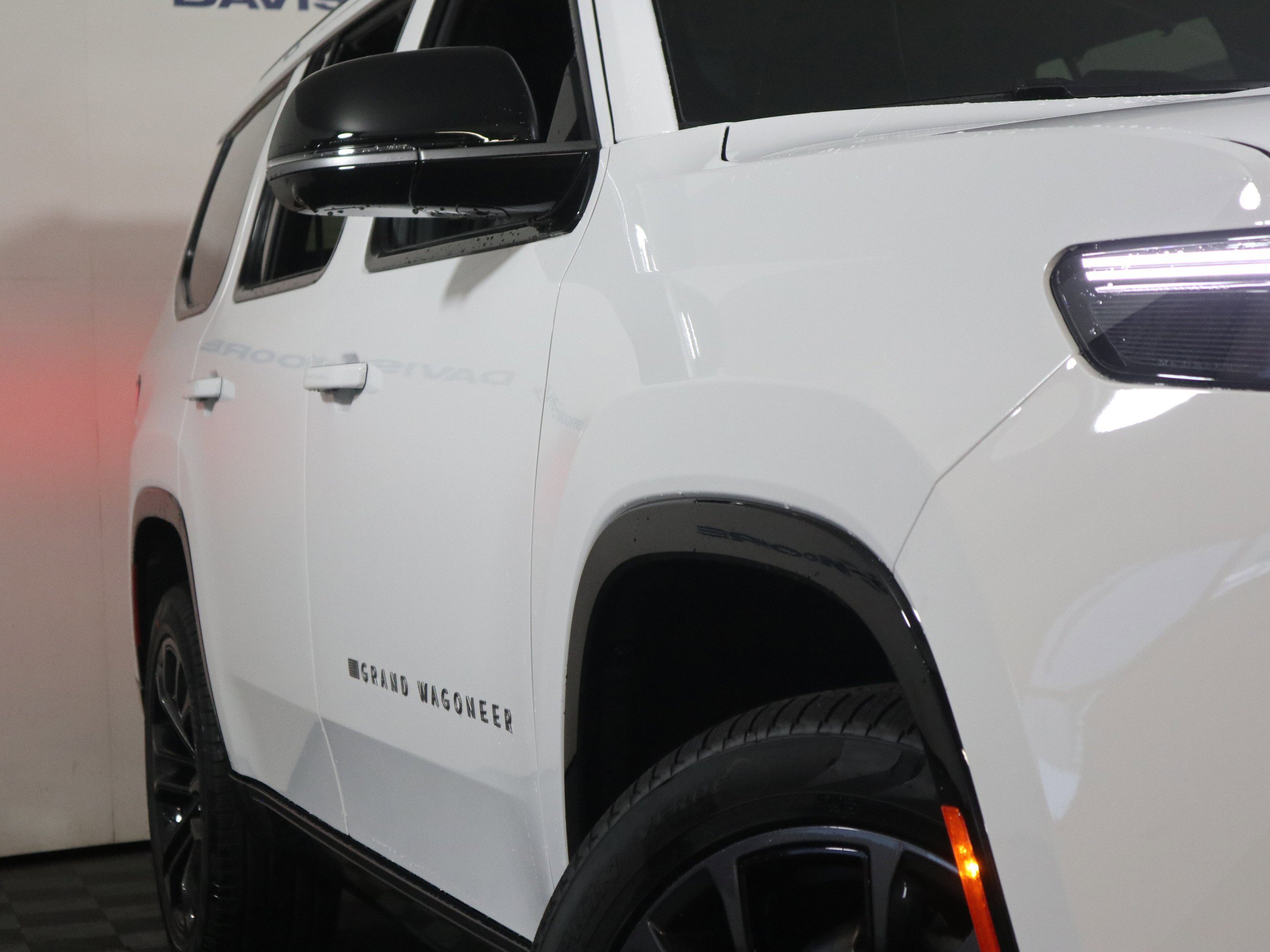 New 2026 Jeep Grand Wagoneer Summit image 3