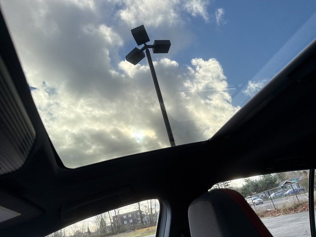 Used 2024 Volkswagen GTI SE image 42