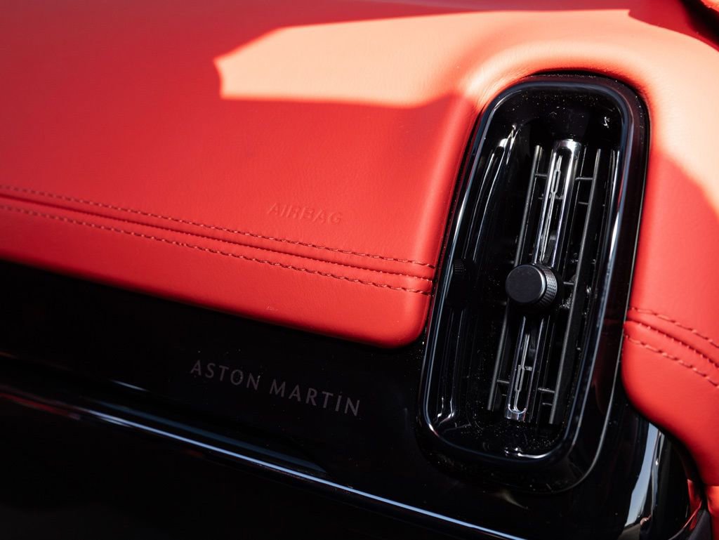 New 2026 Aston Martin DBX 707 image 64