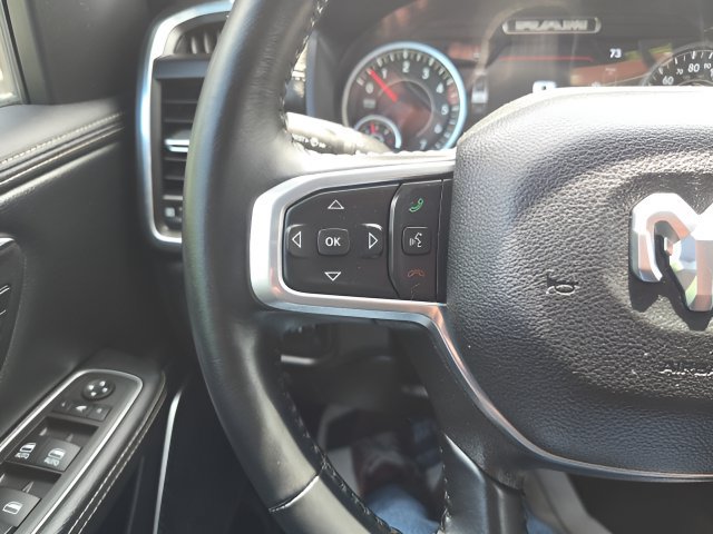 Used 2022 RAM 1500 Laramie w/ Sport Appearance Package AWD/4WD image 15