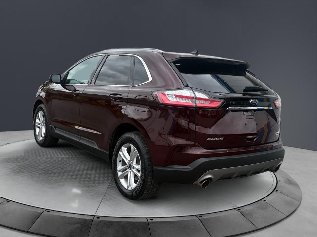 Used 2020 Ford Edge SEL w/ Convenience Package AWD/4WD image 3