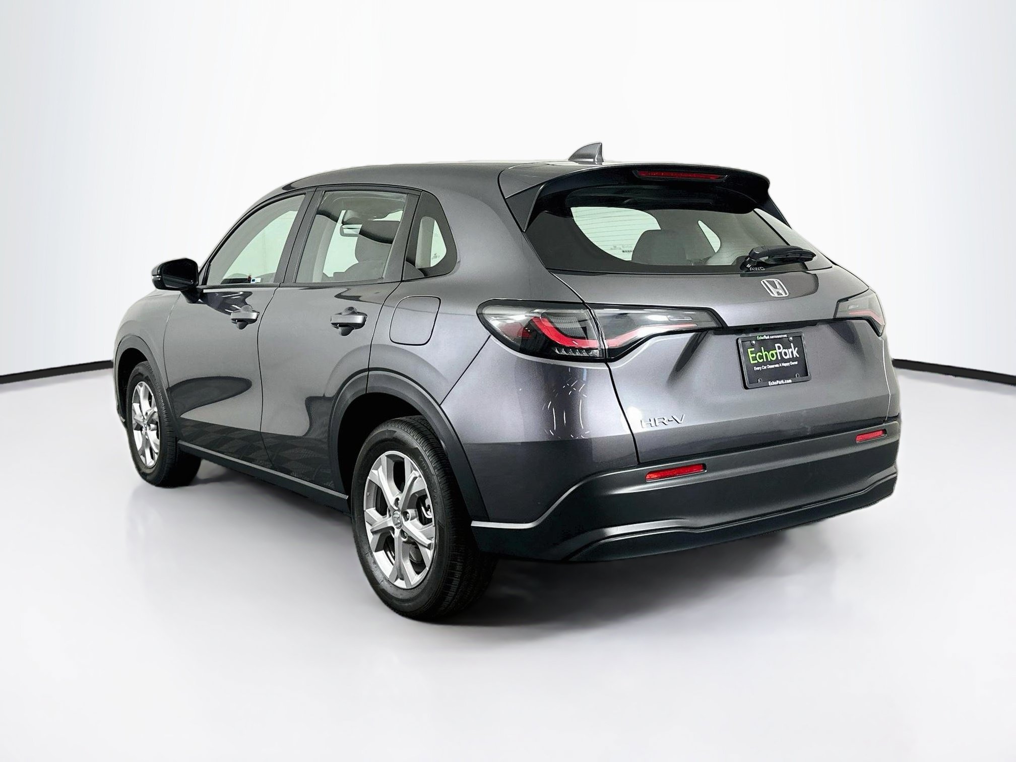 Used 2025 Honda HR-V LX image 5