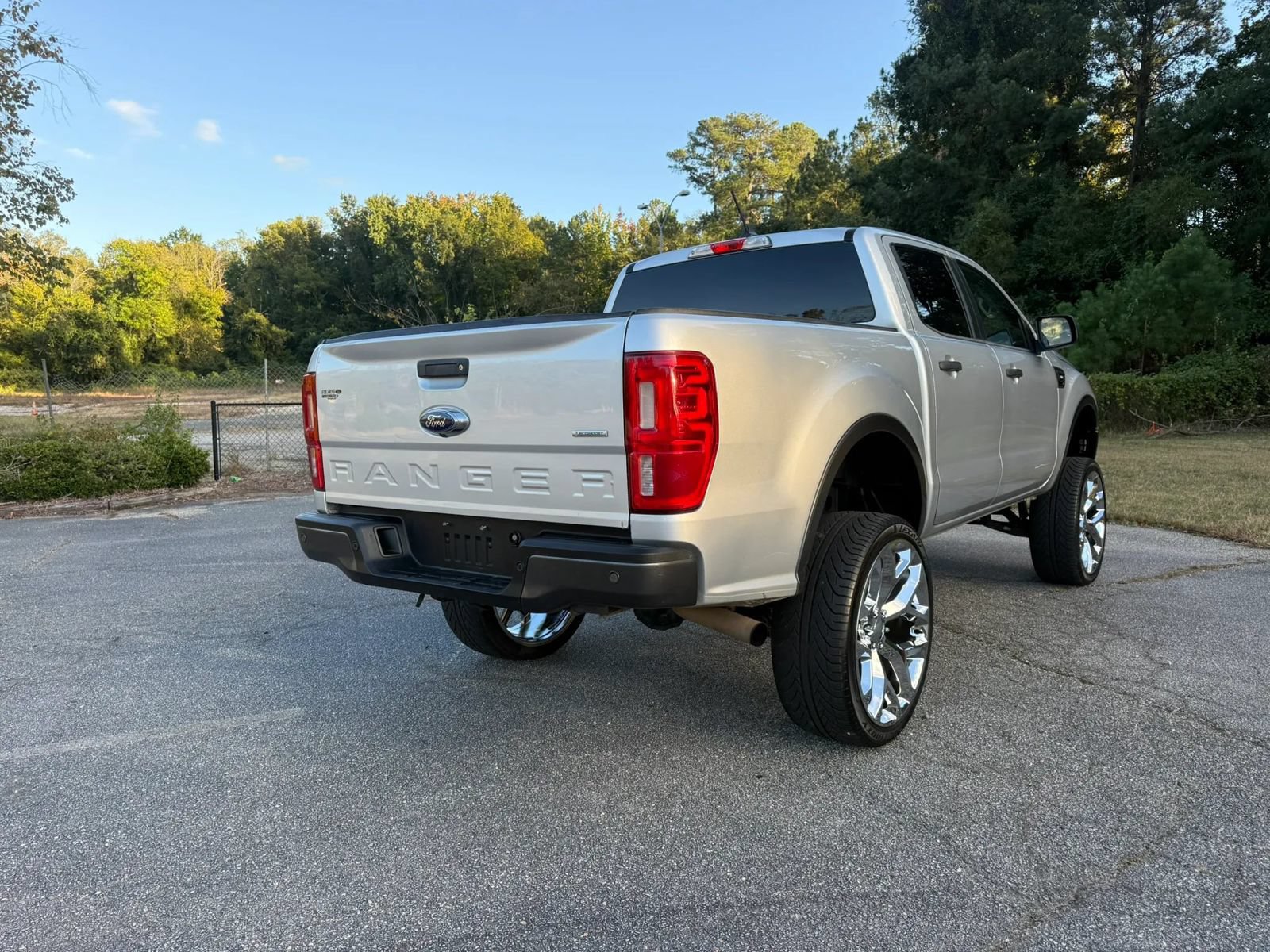 Used 2019 Ford Ranger XLT w/ Equipment Group 301A Mid RWD image 7