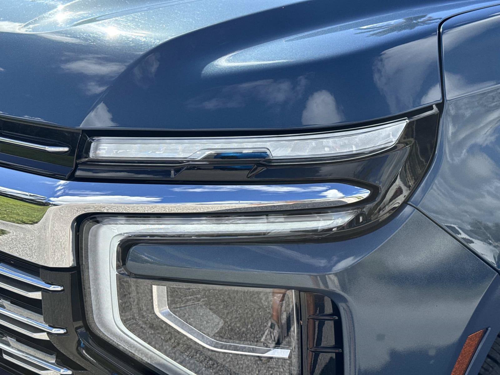 Used 2025 Chevrolet Tahoe Premier RWD image 9