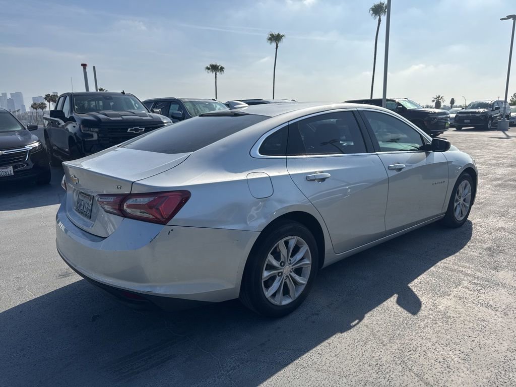 Used 2021 Chevrolet Malibu LT FWD image 4