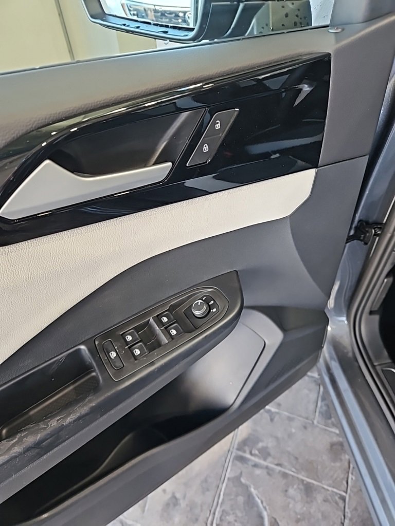 New 2026 Volkswagen Taos S image 26