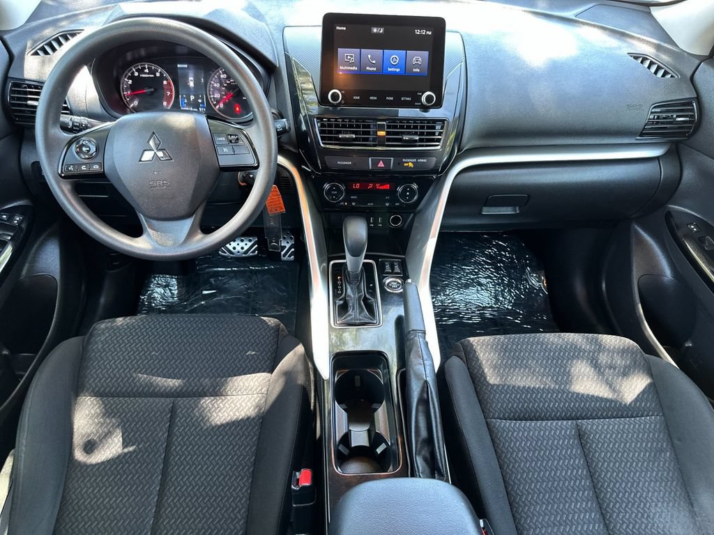 Used 2022 Mitsubishi Eclipse Cross LE AWD/4WD image 12