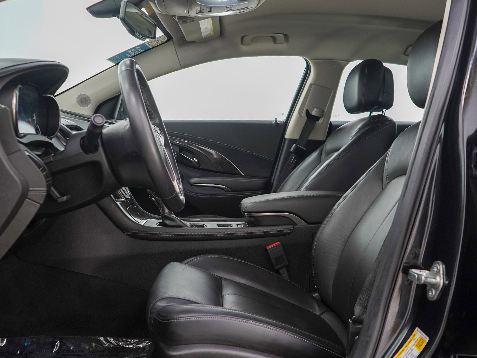 Used 2014 Buick LaCrosse Leather FWD image 21
