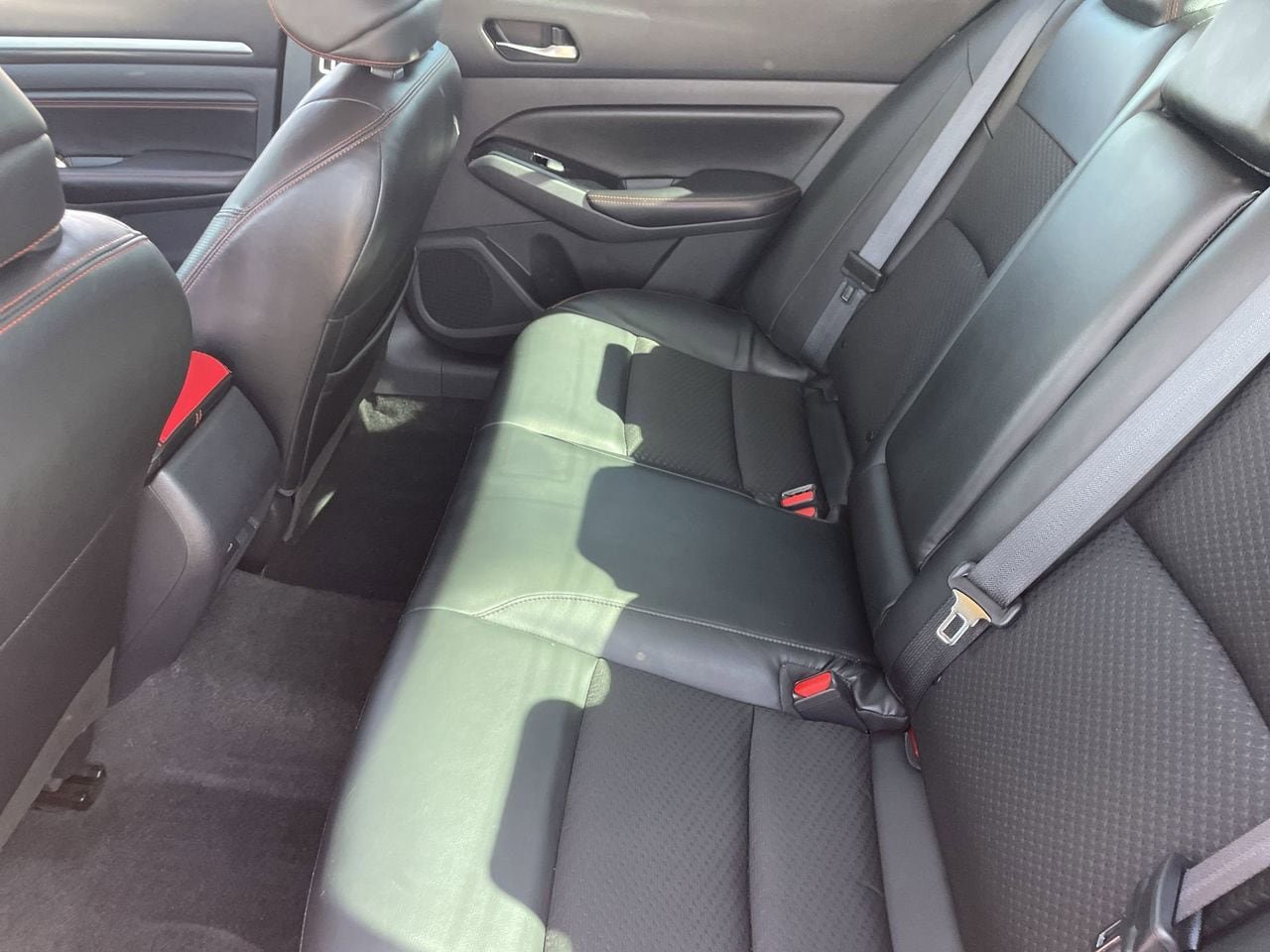 Used 2023 Nissan Altima 2.5 SR FWD image 16