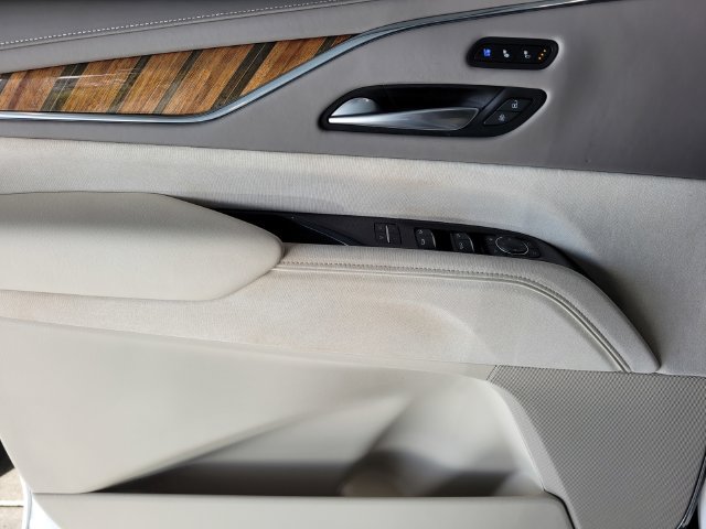 Certified 2023 Cadillac Escalade Sport Platinum AWD/4WD image 18