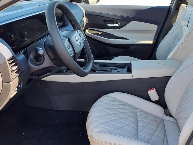 New 2026 Nissan Sentra SL w/ Floor Mat Package image 11