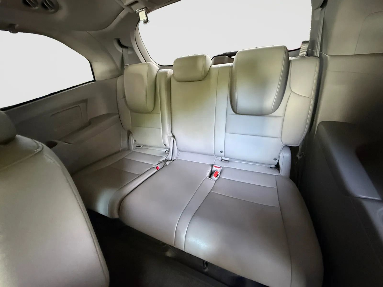 Used 2016 Honda Odyssey EX-L image 16