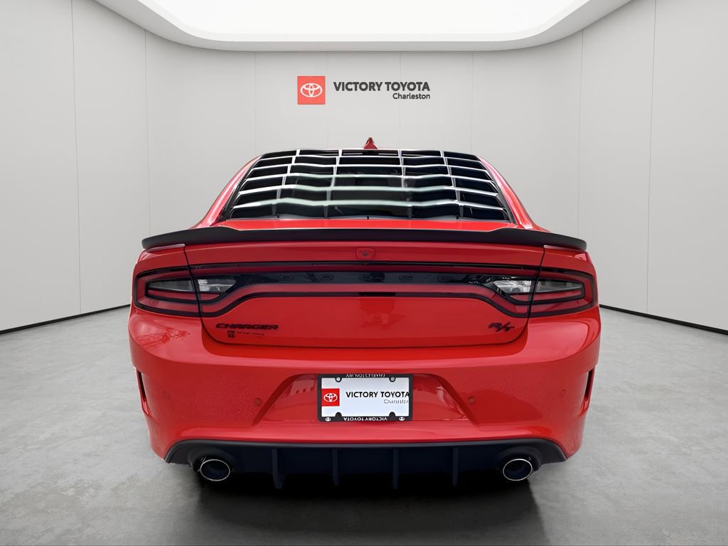Used 2022 Dodge Charger R/T w/ Plus Group image 5