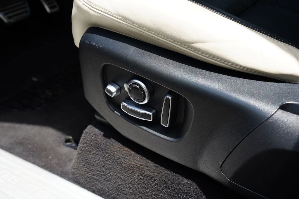 Used 2020 Land Rover Range Rover Sport Autobiography image 6