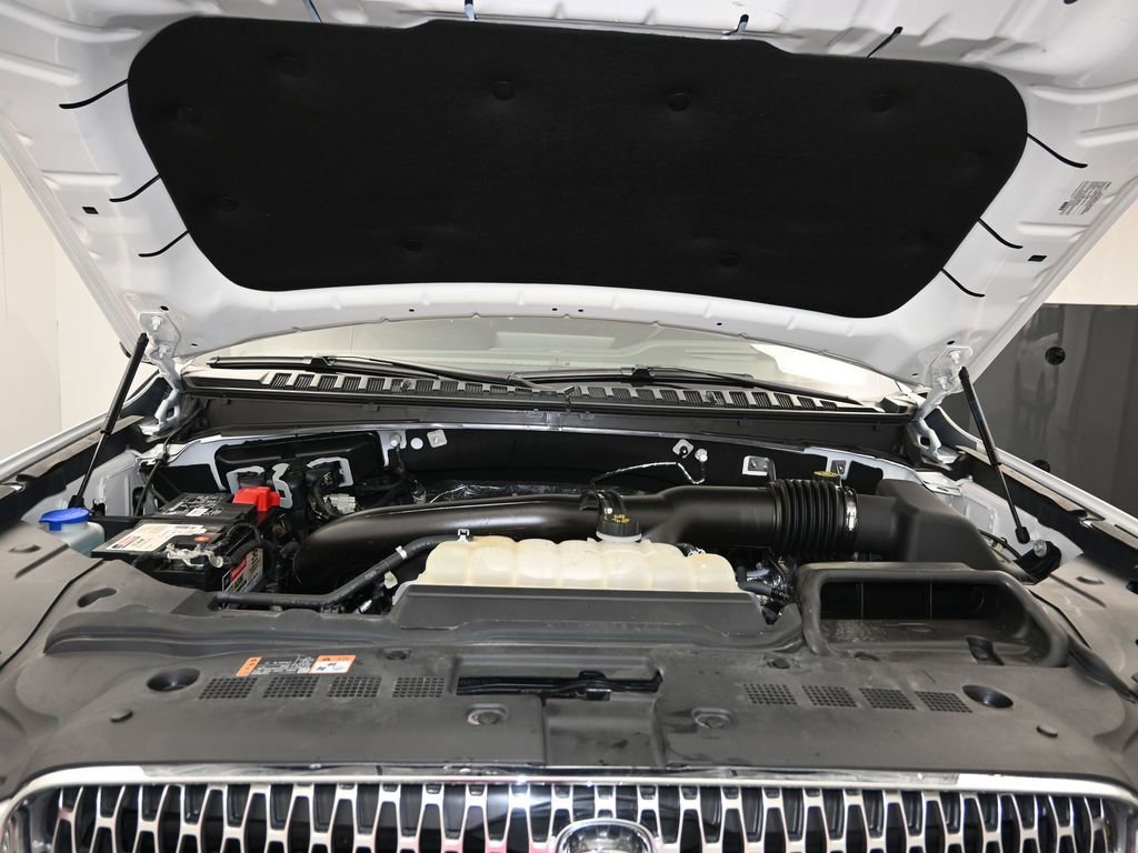 Used 2024 Lincoln Navigator Reserve image 30